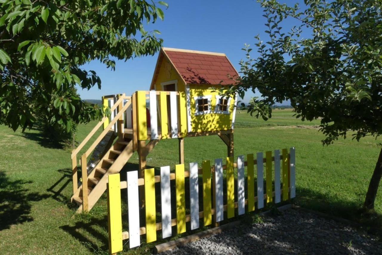 House Na Meji With Sauna Pivka Exterior foto